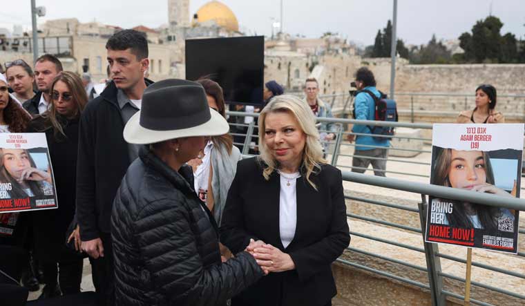 Did Sara Netanyahu complain that hostages freed from Hamas captivity ‘didn’t even thank us’?