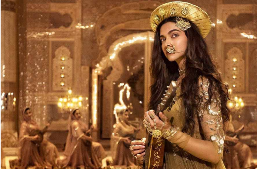 The Academy shares Deepika Padukone’s Bajirao Mastani dance clip; Ranveer Singh comments, fans beam with pride