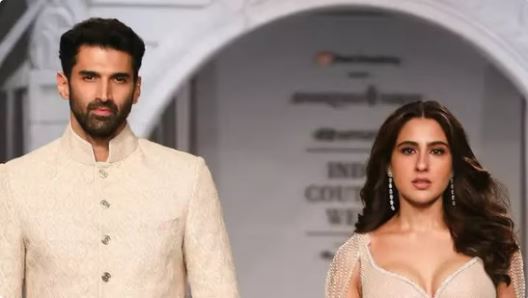 After breakup with Ananya Panday, Aditya Roy Kapur parties with Sara Ali Khan