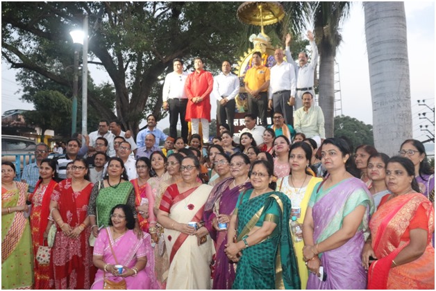 “The third grand Aarti of Agrasen Maharaj, the progenitor of the Agrawal community, was successfully completed.”