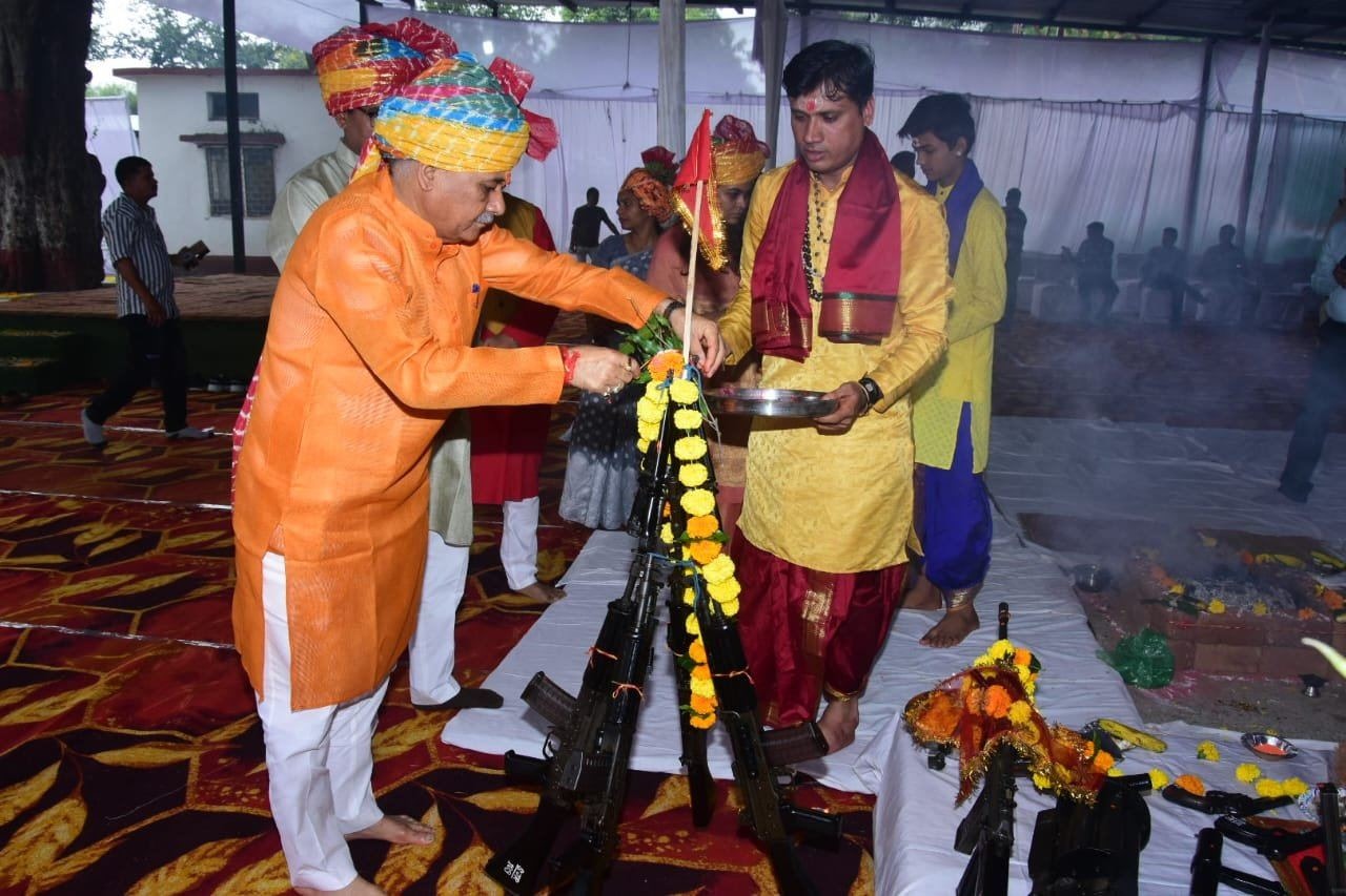 Shri Inder Singh Parmar performed Shastra Poojan (weapon worship) on the 300th birth anniversary of Ahilyabai.