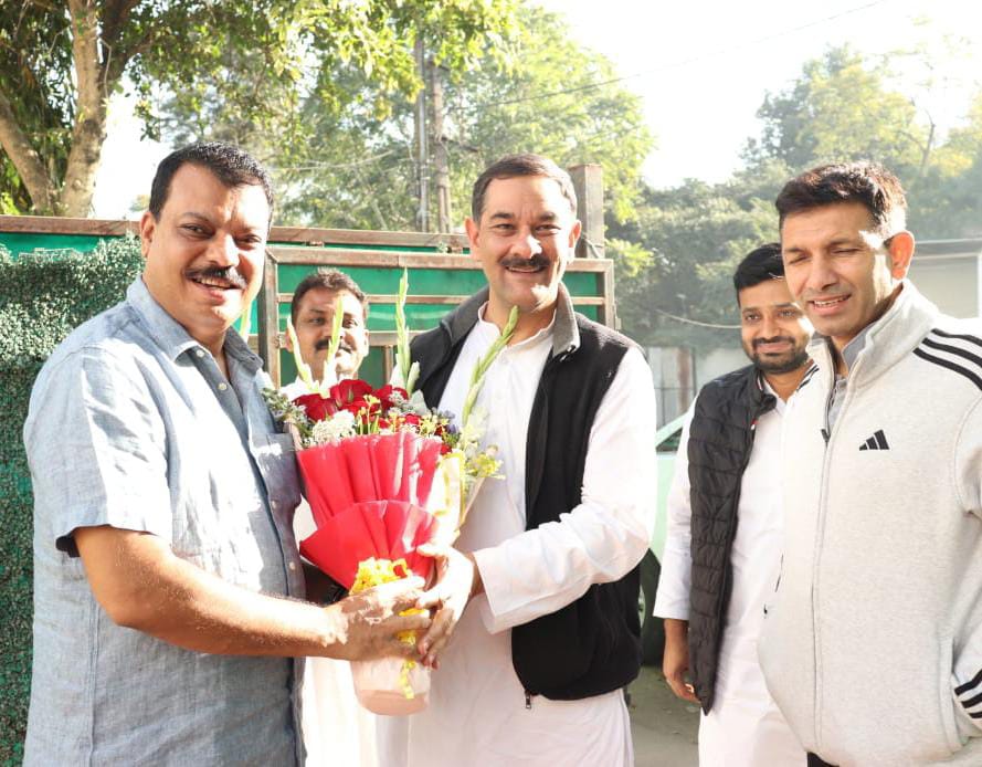 Vinod Sen congratulated Umang Singhar on being appointed as Senior Observer for the Maharashtra Assembly.