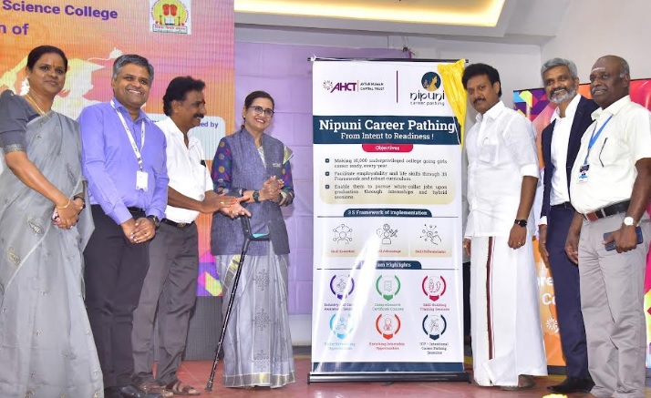 Minister Anbil Mahesh Poyyamozhi Launches Career Program for Girls