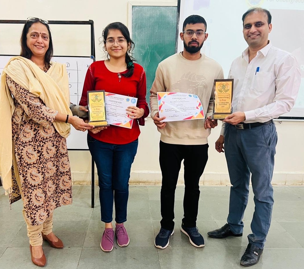 AIIMS Bhopal’s MBBS team secured the first position in the state-level pathology quiz.