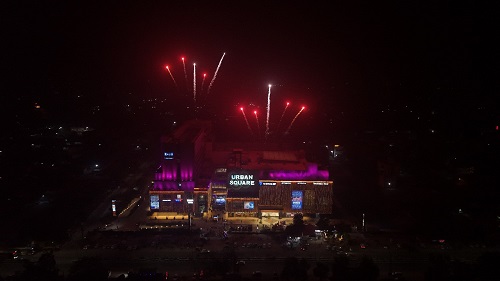 20,000 Visitors Enjoy Dubai-Style Fireworks at Urban Square Mall