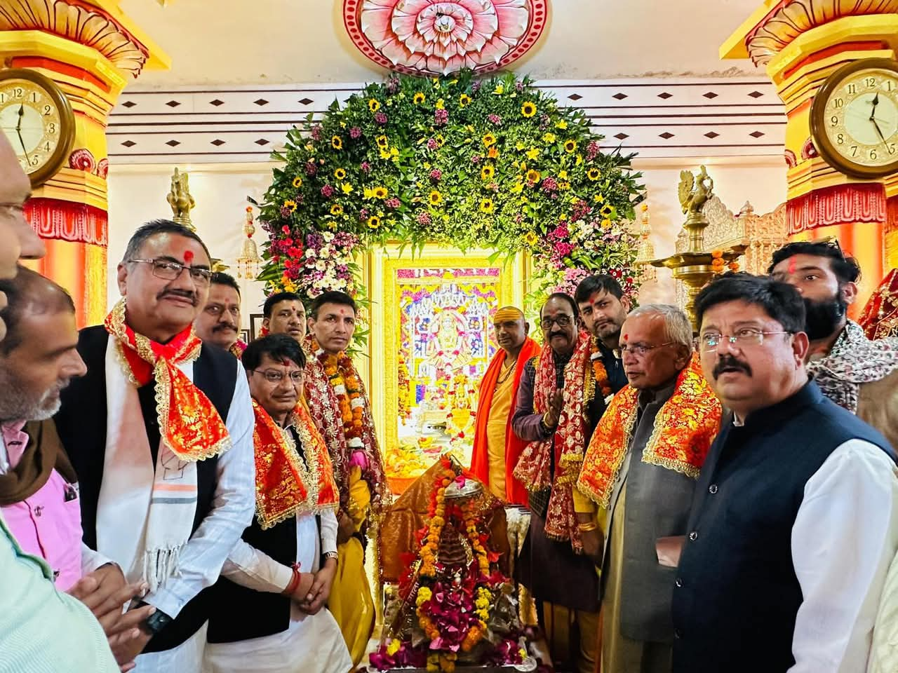 Jeetu Patwari attends the inauguration of Swami Swaroopanand’s Samadhi Mandir in Jhoteshwar.