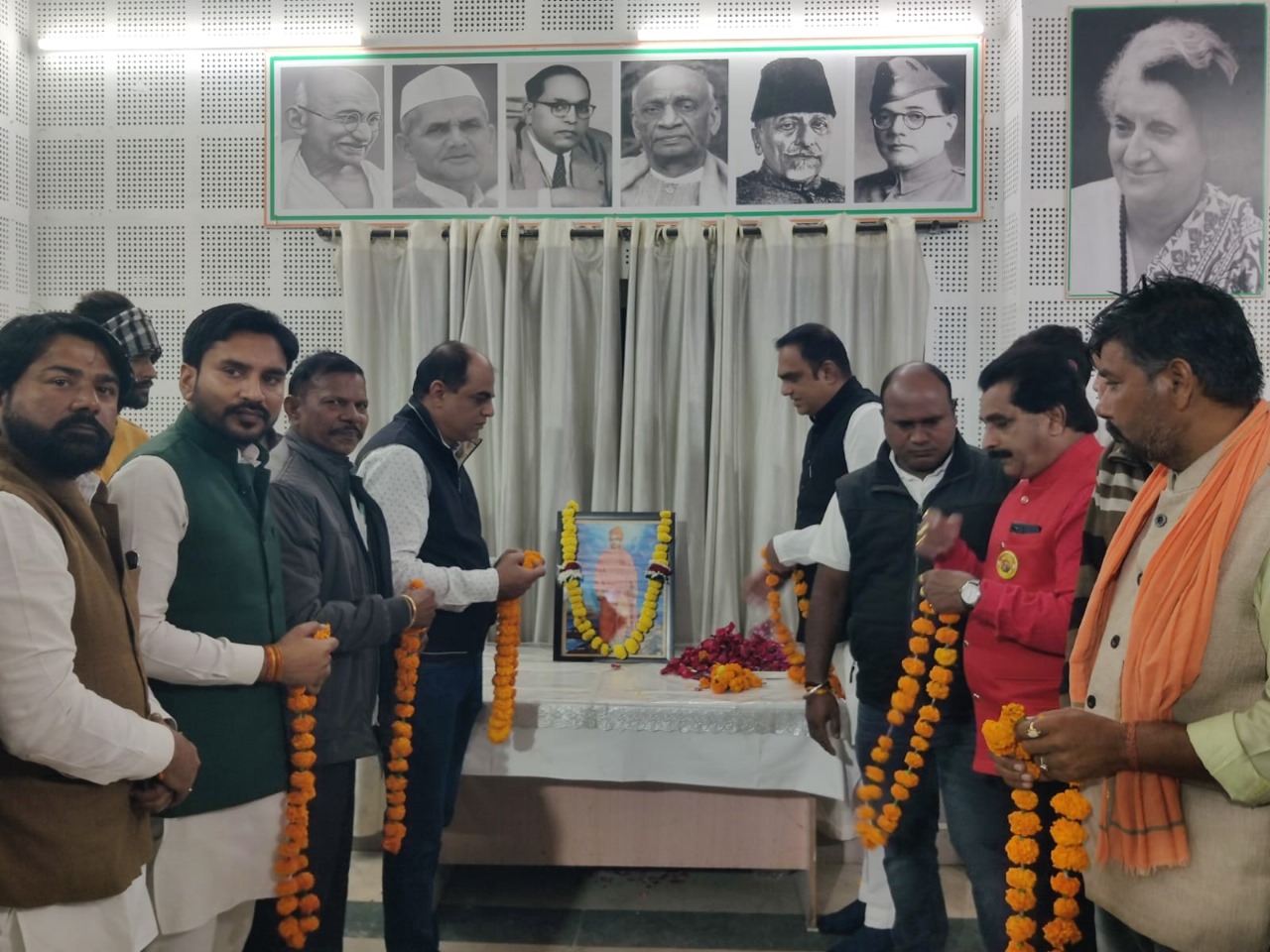 “Congress Members Pay Tribute on Swami Vivekananda Jayanti”