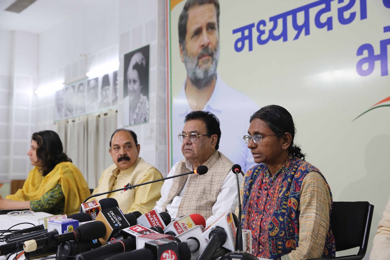 Press conference of Meenakshi Natarajan organized at Pradesh Congress Committee.