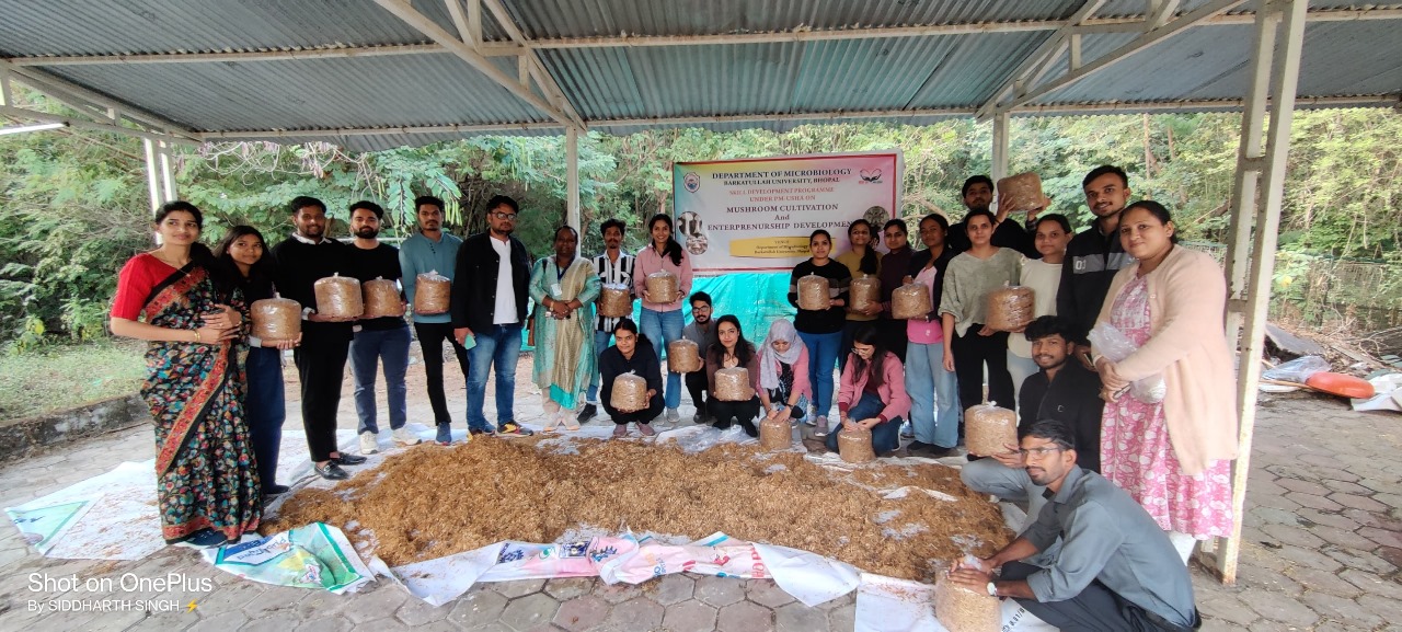 Workshop on Mushroom Farming Begins at Barkatullah University