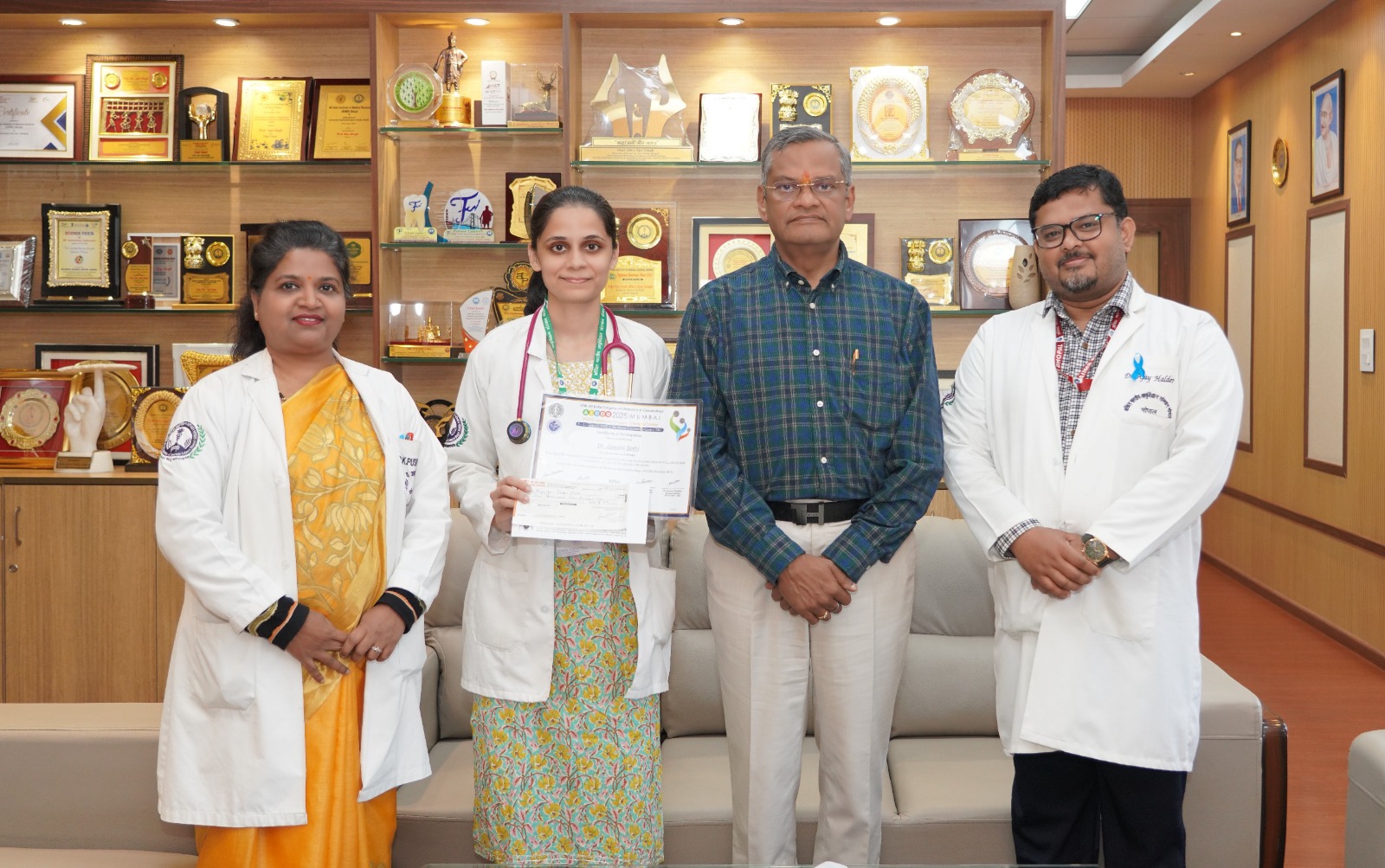 AIIMS Bhopal’s Dr. Ayushi Sethi Wins Best E-Poster Award