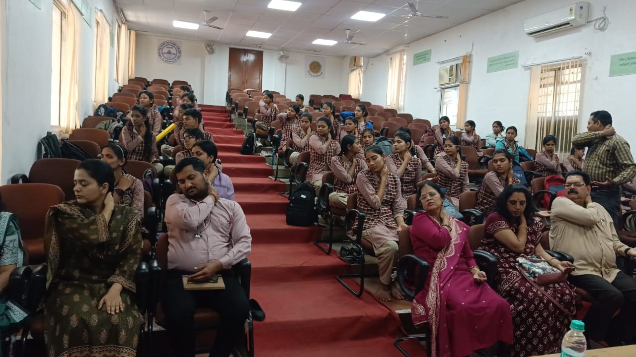 Sahaj Yoga Meditation and Personality Development Workshop at Sarojini Naidu College