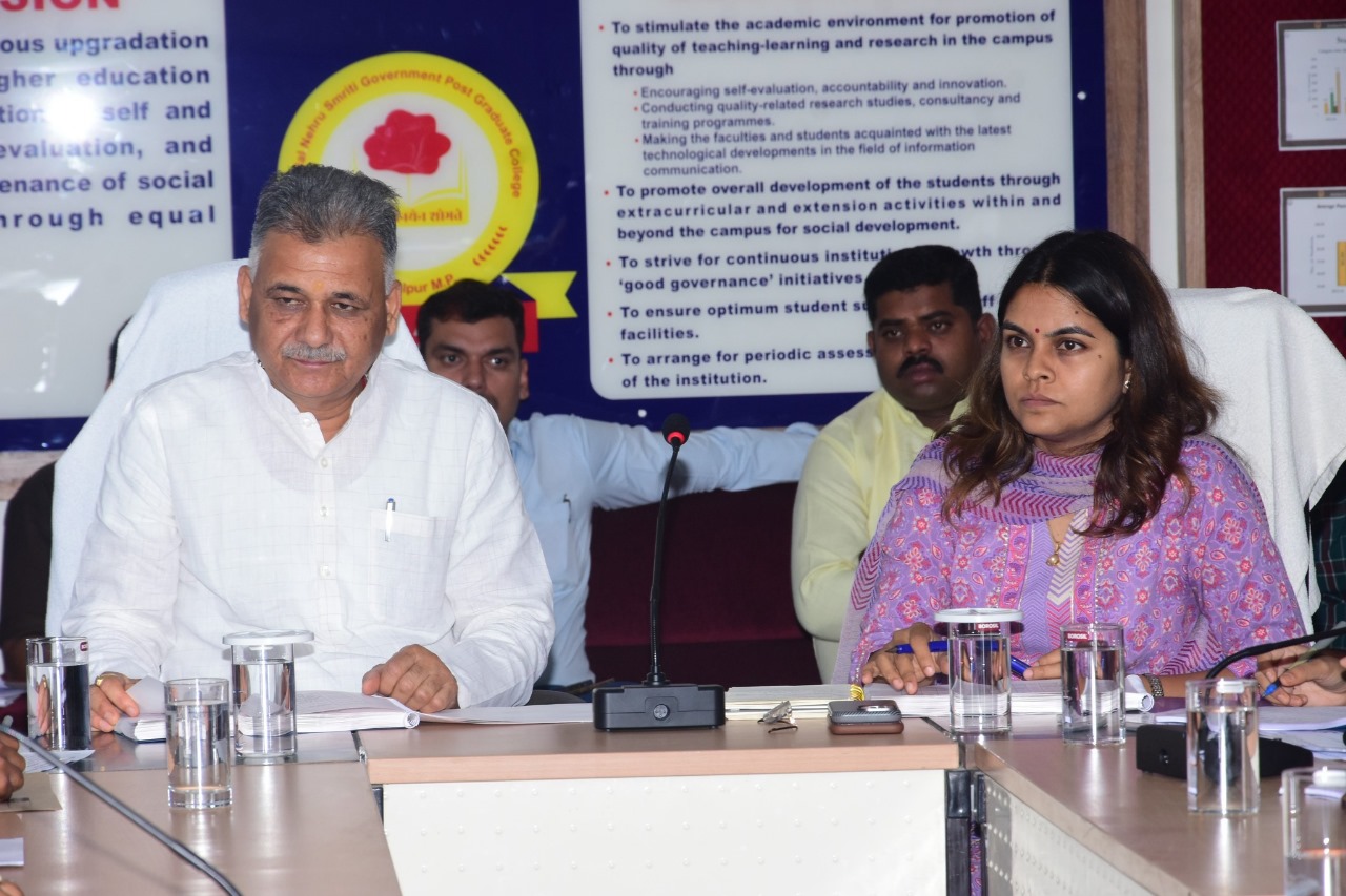 Minister Parmar’s Directives in Review Meeting on Development Works in Shujalpur