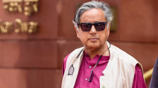 Tharoor Slams Trump’s ‘Dead Economy’ Comment