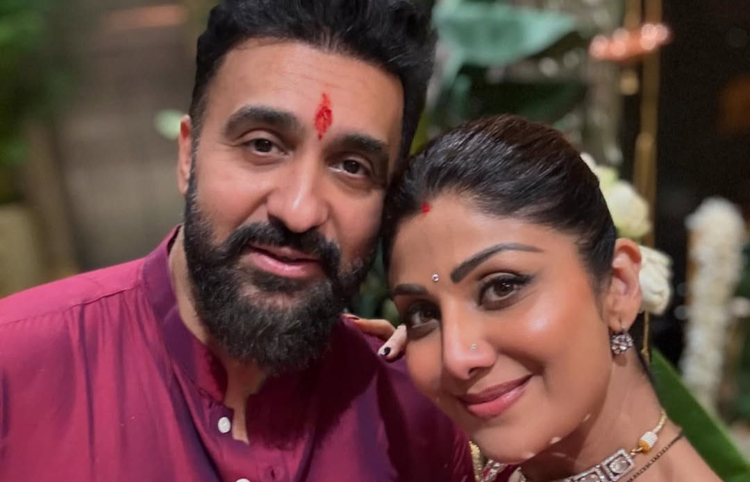 EOW issues LOCs against Shilpa Shetty, Raj Kundra
