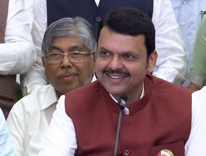 CM Fadnavis Says Rahul Gandhi’s Gen-Z Appeal Falls Flat
