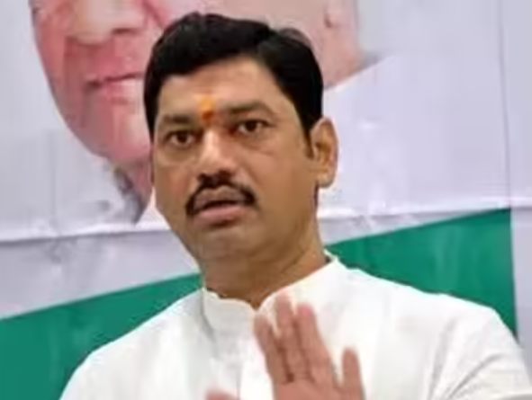 Dhananjay Munde Advocates Rehabilitation in NCP