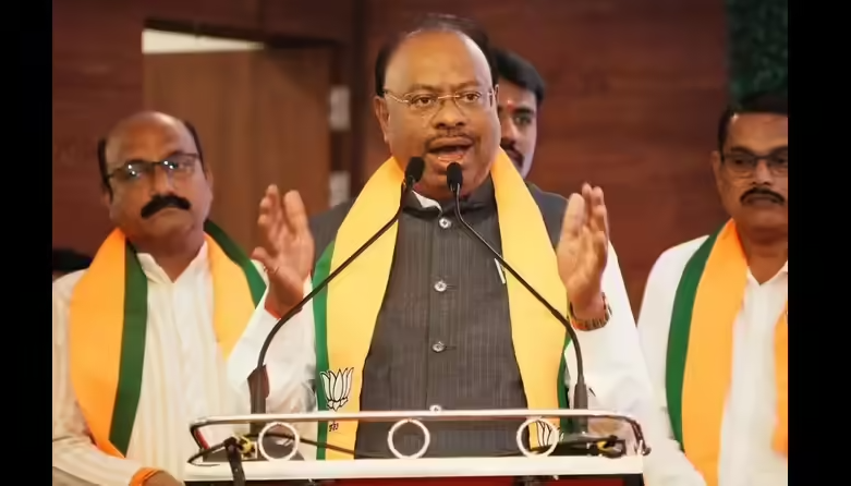 Farmers Protest Quota Issues, Bawankule Speaks