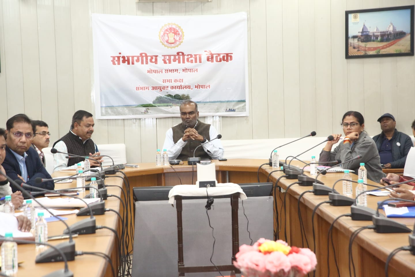 Singh Conducts VC Review of Sankalp Se Samadhan Campaign