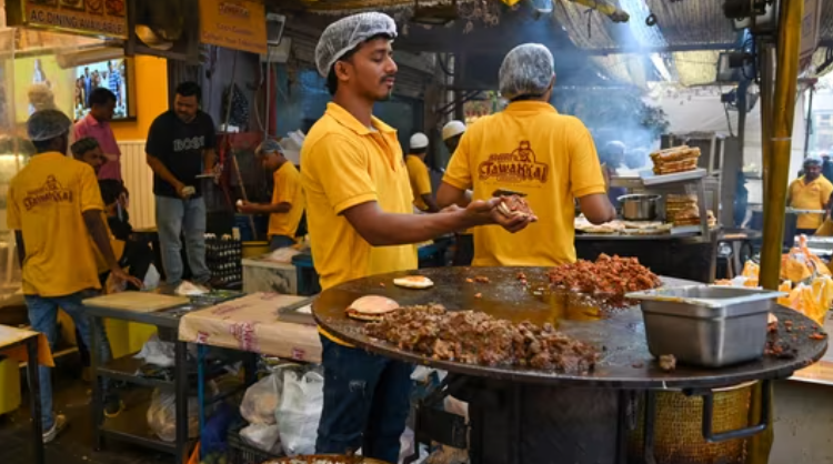 LPG Shortage Fears Hit Major Indian Cities