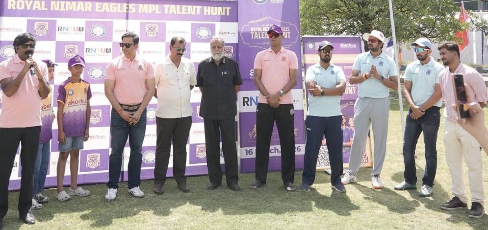Royal Nimad Eagles Cricket Trials Held in Bhopal, 200 Players Participate