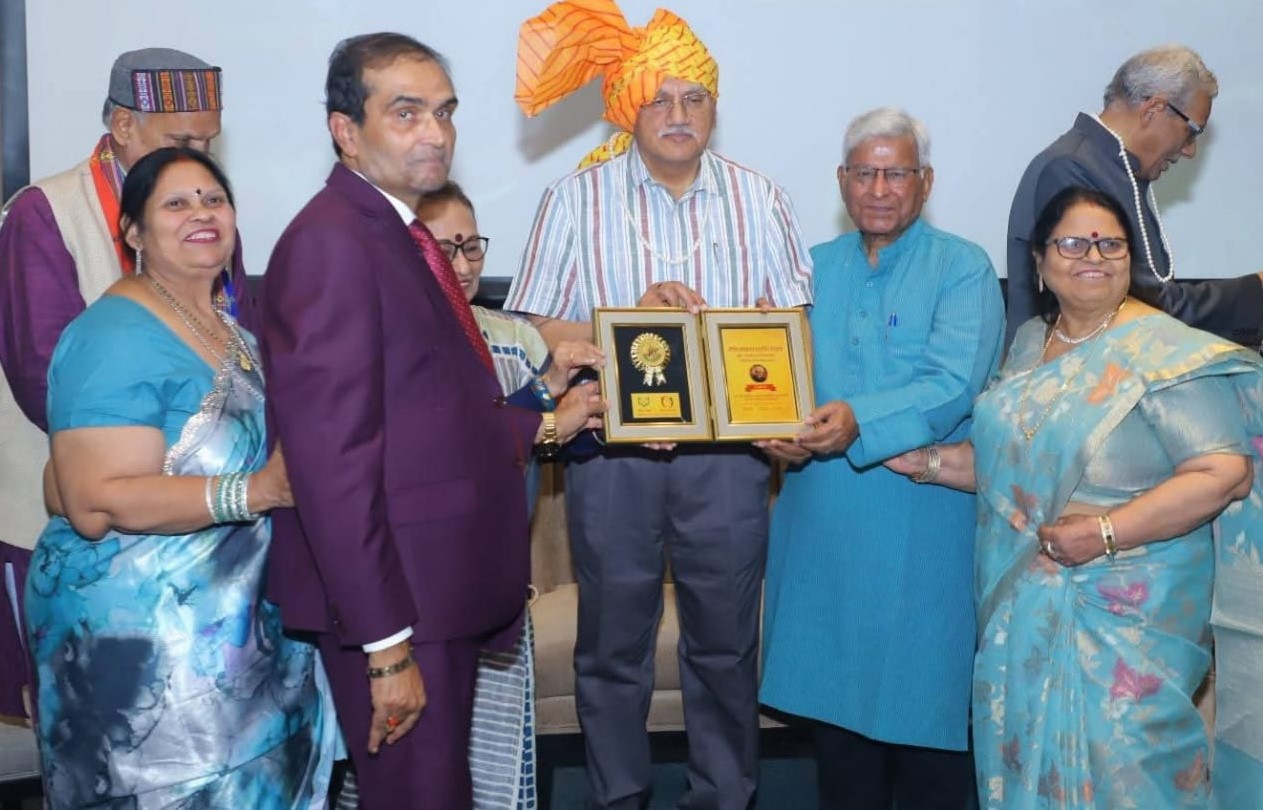 Vishisht Sahitya Vibhushan Award 2026 Conferred on Santosh Chaubey