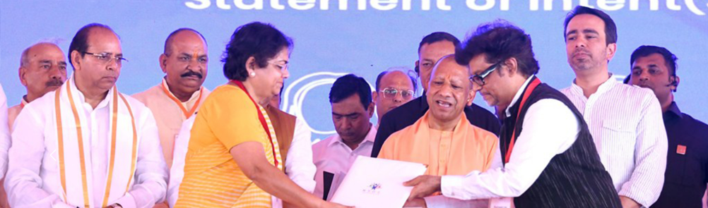 Yogi Adityanath Witnesses Women Entrepreneurship Agreement Muzaffarnagar