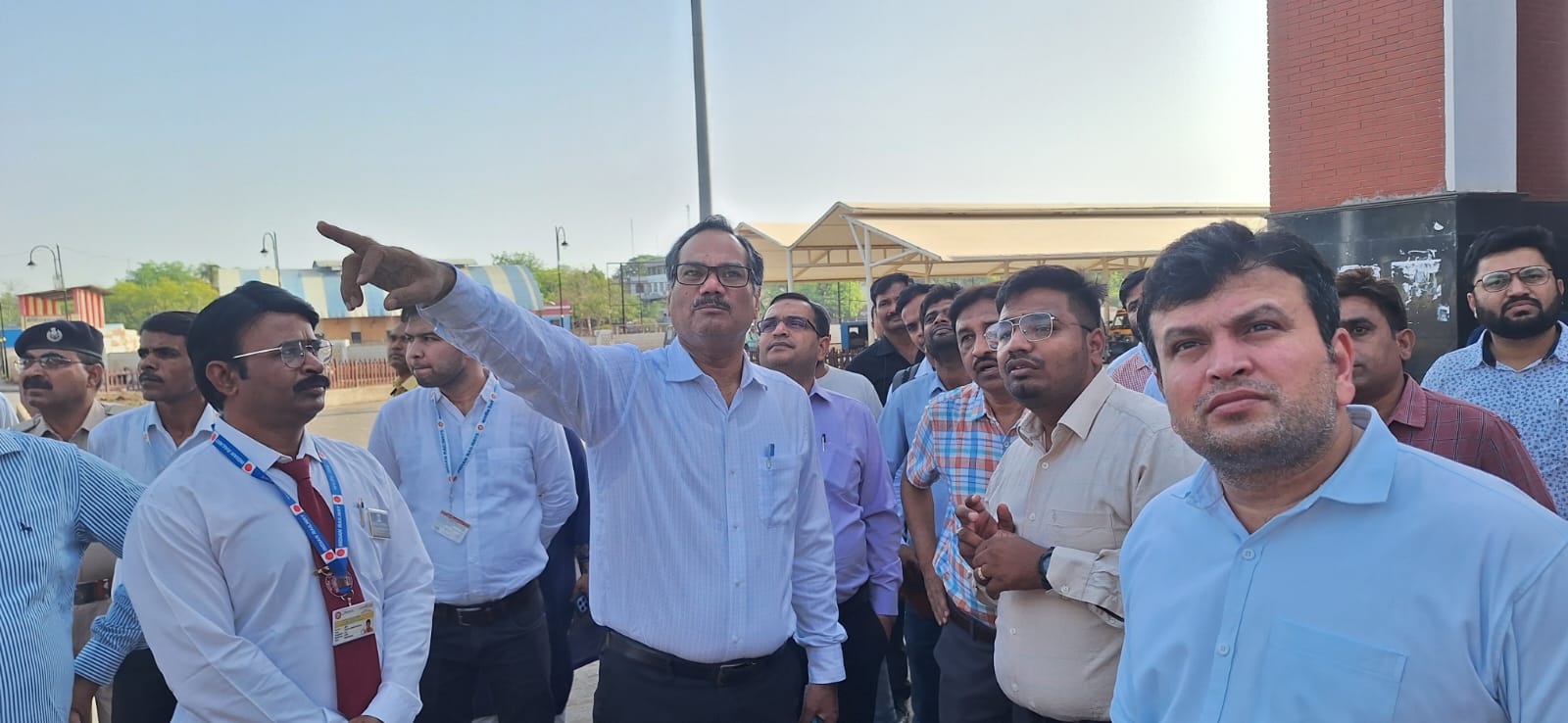 DRM reviews Guna, Shivpuri and Ashoknagar stations, rail safety arrangements DRM reviews Guna, Shivpuri and Ashoknagar stations, rail safety arrangements