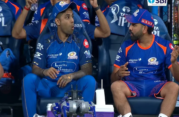 Shreyas Iyer Catch Stuns Rohit Suryakumar