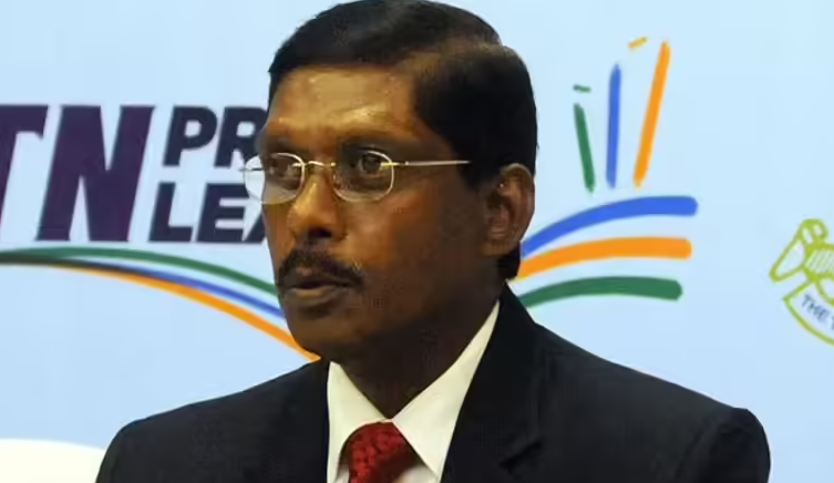 Former Cricketer Reveals Shocking Commentary Industry Pressure