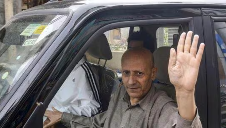 Delhi HC Allows Rashid Father Visit