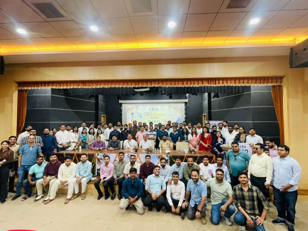 Grand reunion of State Bank CBO officers concludes in Bhopal photo 2