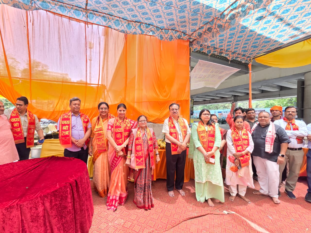 Lucknow University Hosts Grand Bada Mangal Bhandara With Community Participation Lucknow University Hosts Grand Bada Mangal Bhandara With Community Participation