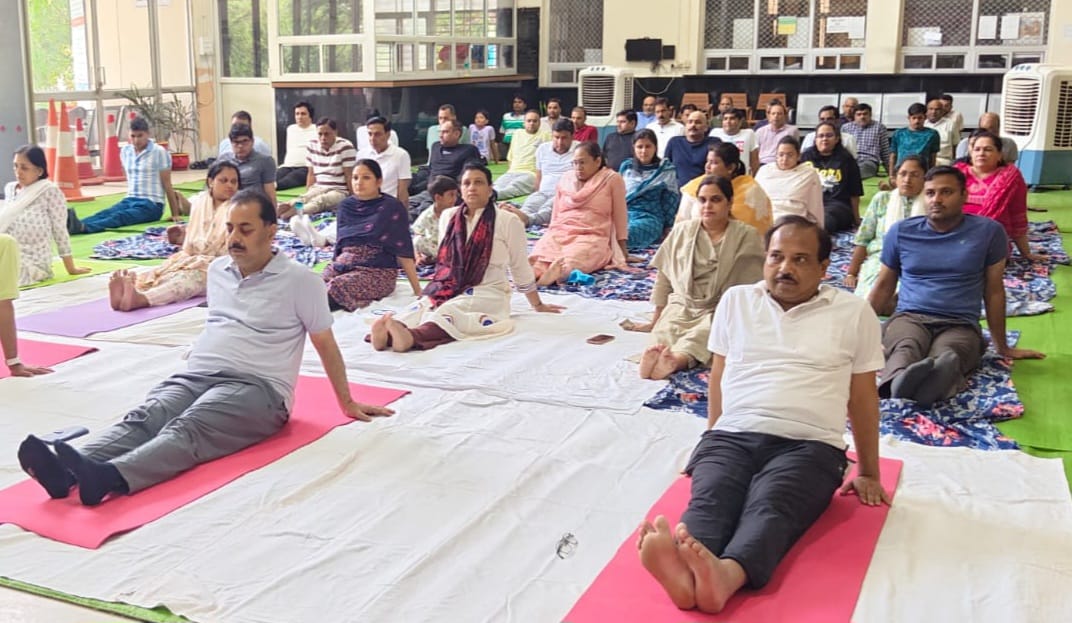Yoga camp organised at Bhopal District Court on International Yoga Day