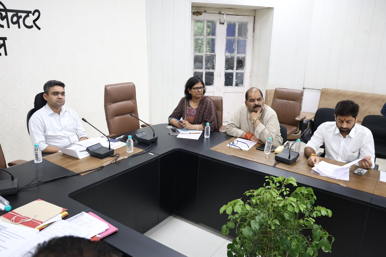 Providing Clean Drinking Water Is Administration’s Top Priority: Collector Mishra