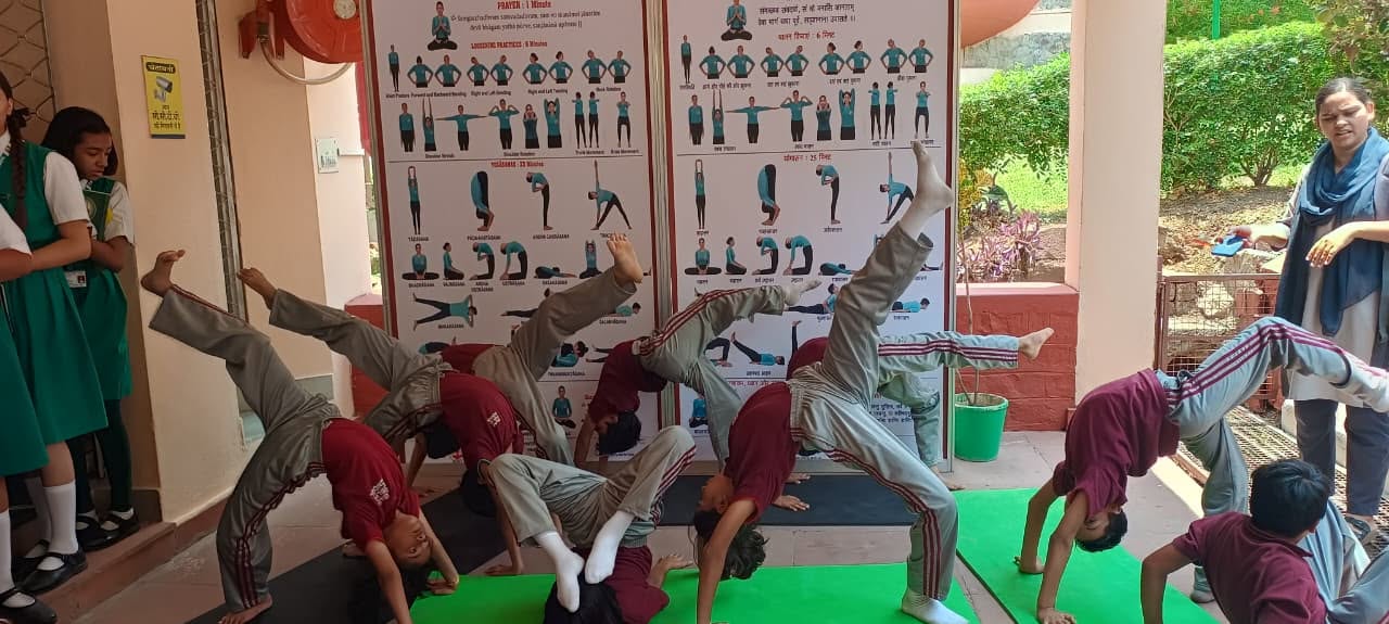 Bhopal Regional Science Centre Marks International Yoga Day With Enthusiasm