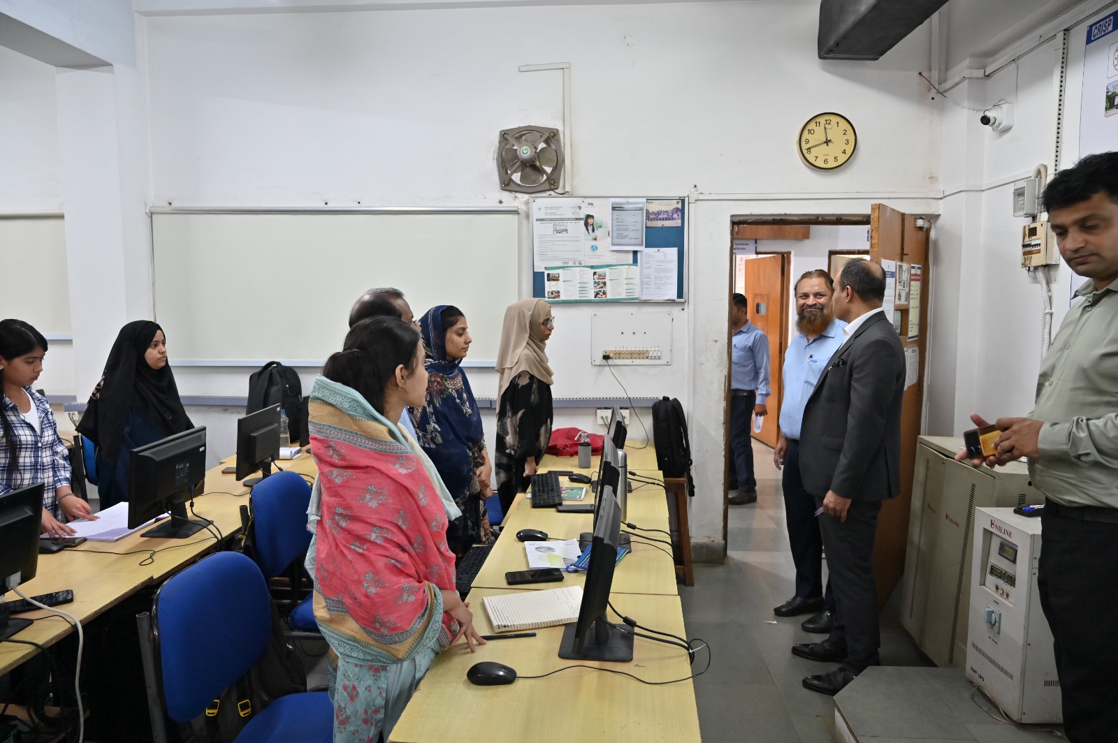 ESSCI CEO visits CRISP, interacts with PM-SETU industrial training participants