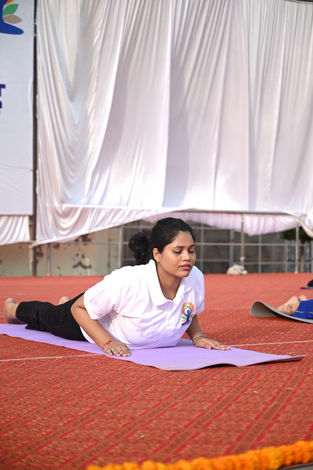 500 Students Practice Yoga at Lucknow University on Yoga Day