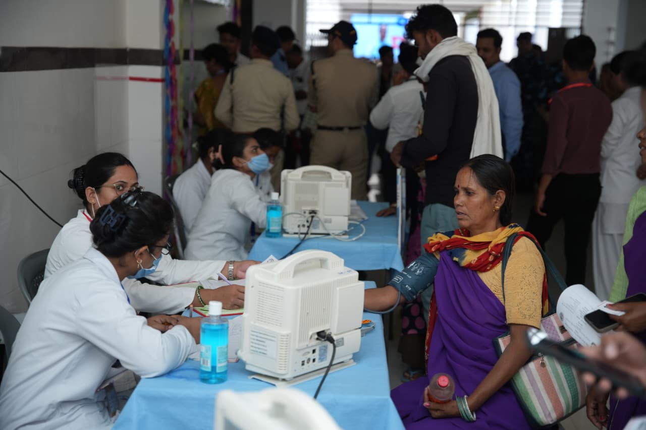 Two-day free cancer screening campaign begins at Vidisha Medical College