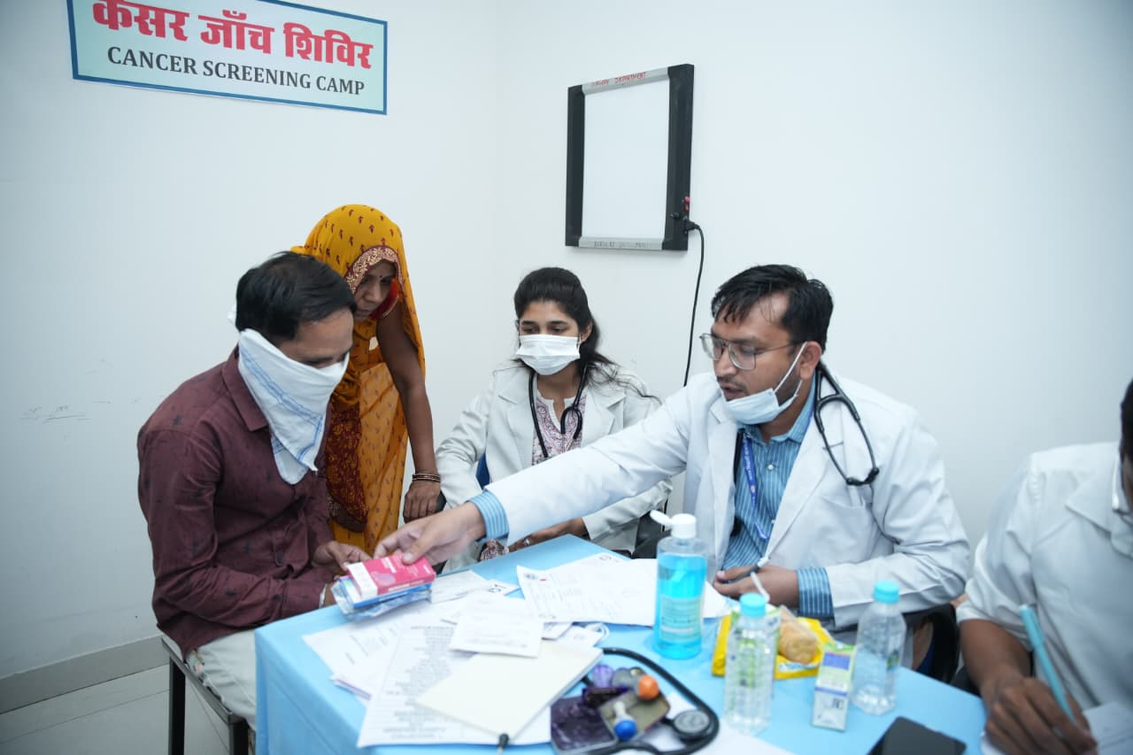 Two-day free cancer screening campaign begins at Vidisha Medical College