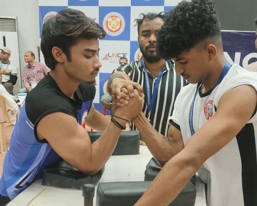 LNCT University’s Himanshu Ghusar Wins Two Gold Medals at Nationals LNCT University’s Himanshu Ghusar Wins Two Gold Medals at Nationals