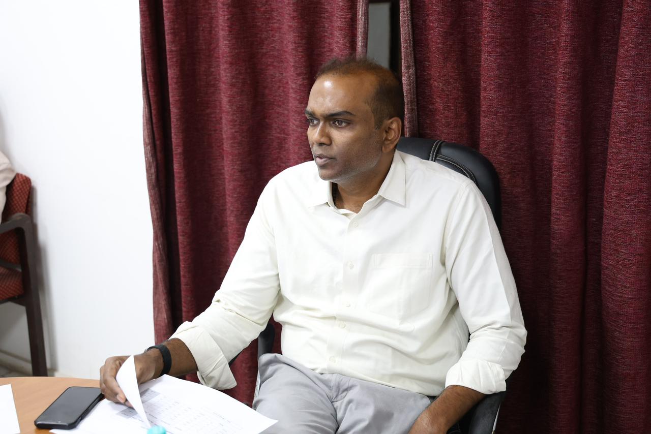Divisional Commissioner Singh Issues Instructions to All Collectors on Revenue Cases Divisional Commissioner Singh Issues Instructions to All Collectors on Revenue Cases