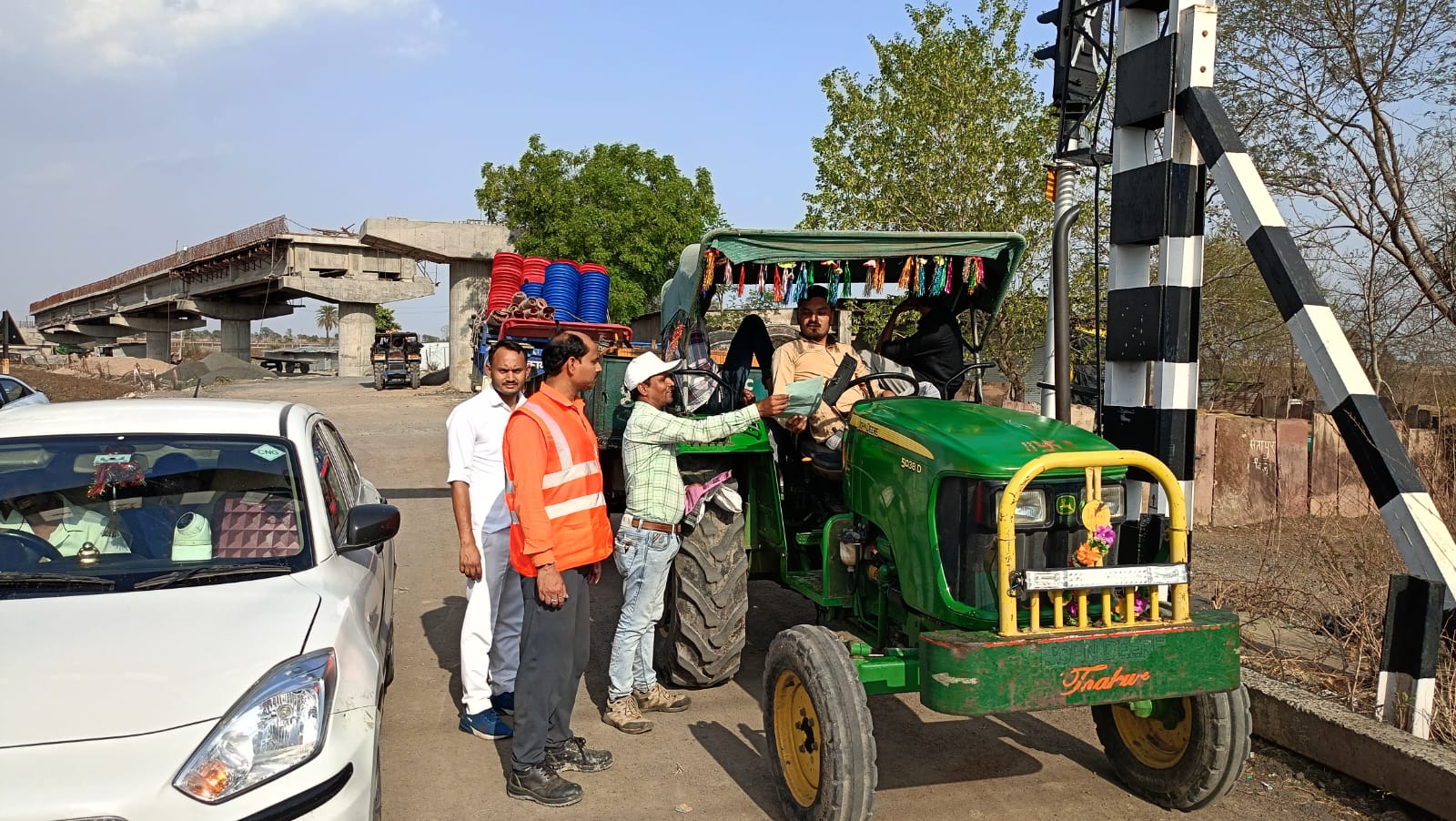 Awareness campaign conducted at 85 level crossing gates in Bhopal division Awareness campaign conducted at 85 level crossing gates in Bhopal division