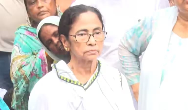 Eggs Hurled at Mamata Banerjee Rally Amid Protests