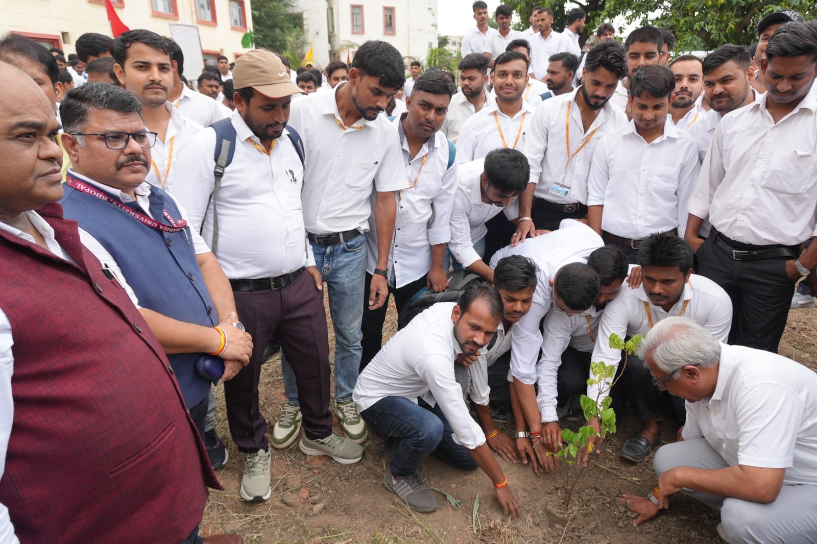 Bhabha University Holds ‘One Tree, One Pledge’ Plantation Drive on Campus