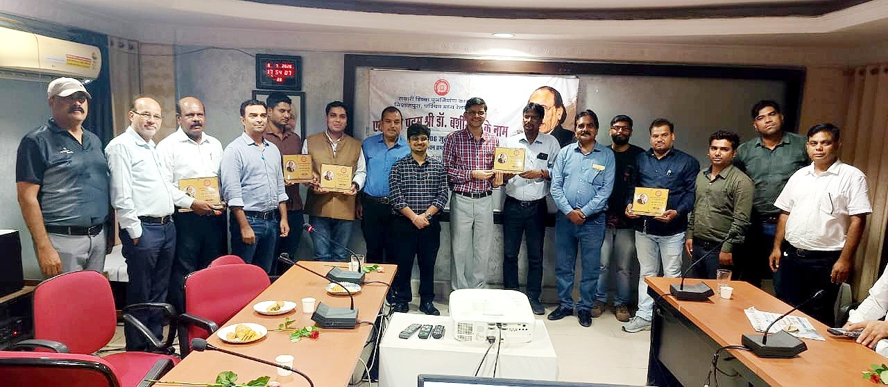Padma Shri Dr Bashir Badr’s poetry echoes at Bhopal workshop Padma Shri Dr Bashir Badr’s poetry echoes at Bhopal workshop