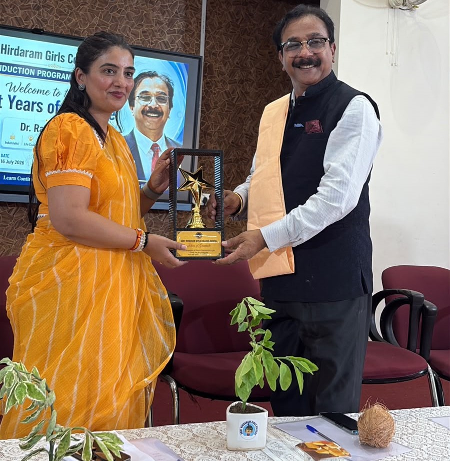 Sant Hirdaram Girls College Hosts Inspiring Induction Programme for New Students Sant Hirdaram Girls College Hosts Inspiring Induction Programme for New Students