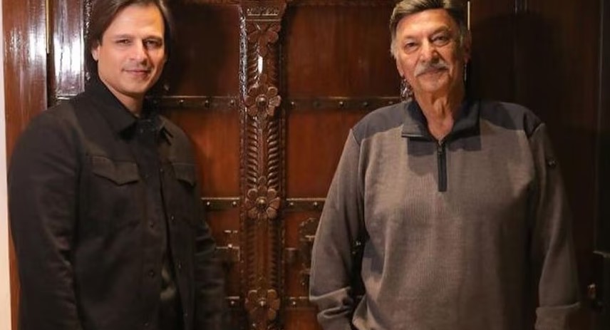Suresh Oberoi Questions Celebrity Support for NEET Protest at Jantar Mantar Suresh Oberoi Questions Celebrity Support for NEET Protest at Jantar Mantar
