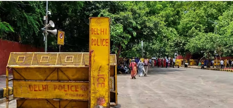 Supreme Court Seeks Replies on Jantar Mantar Protests