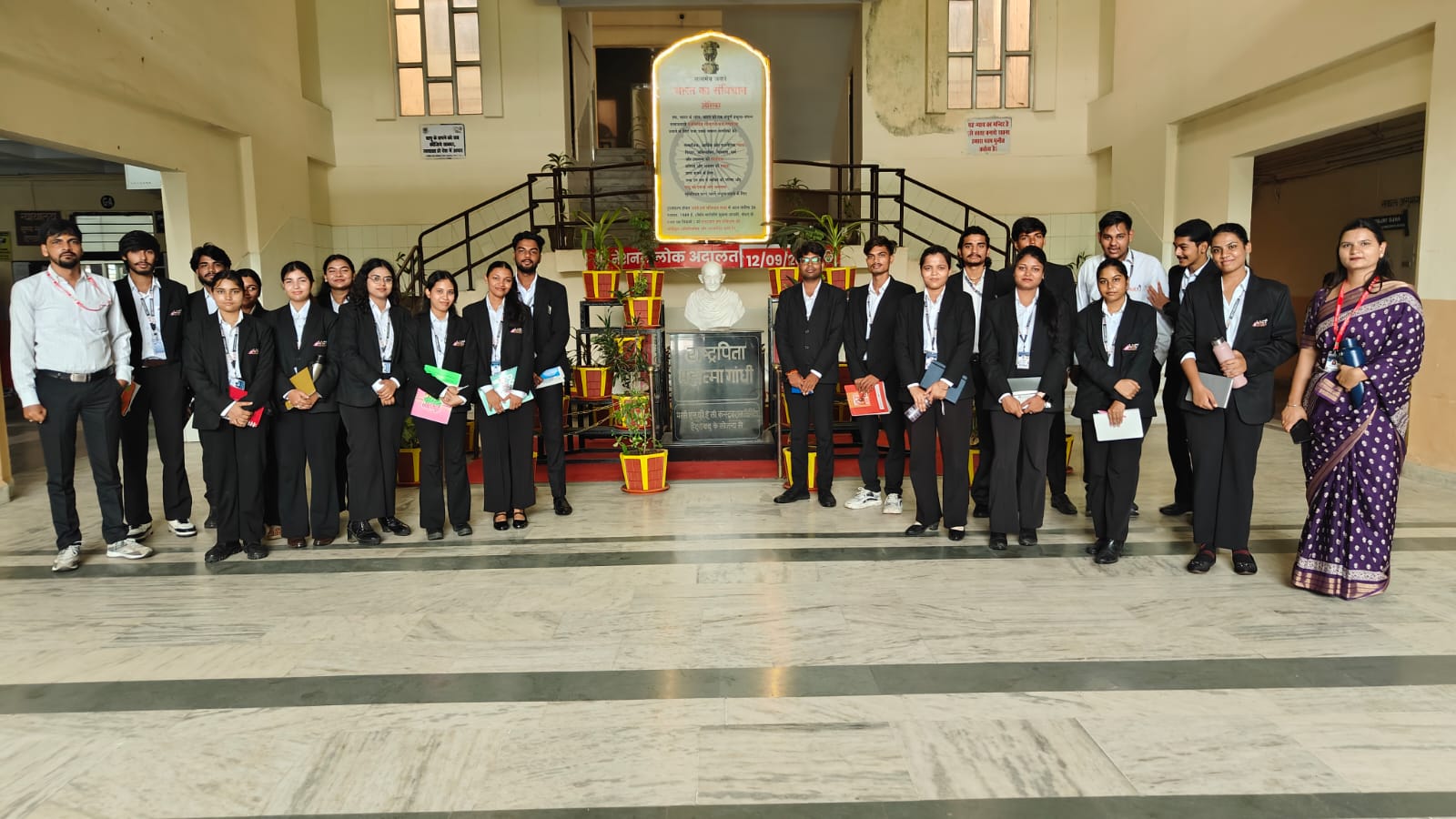 LNCT University Law Students Visit Bhopal District and Sessions Court LNCT University Law Students Visit Bhopal District and Sessions Court