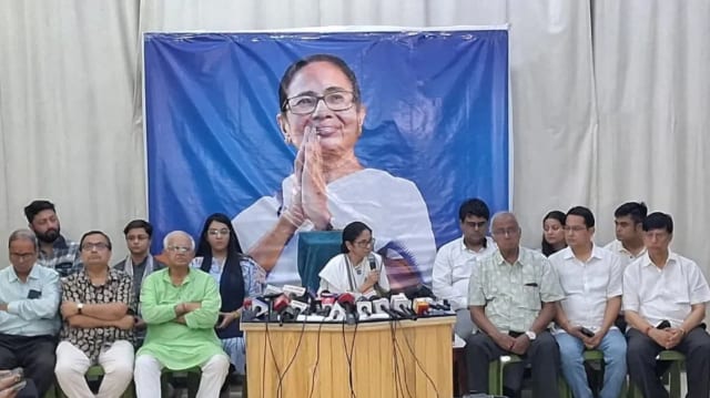 Mamata Camp Backs Congress After Nandigram Candidate Withdraws Mamata Camp Backs Congress After Nandigram Candidate Withdraws